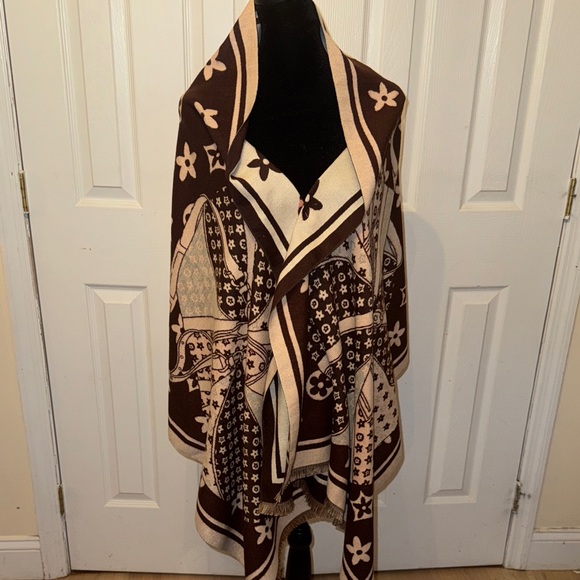 Accessories - Brown and Cream Patterned Cardigan